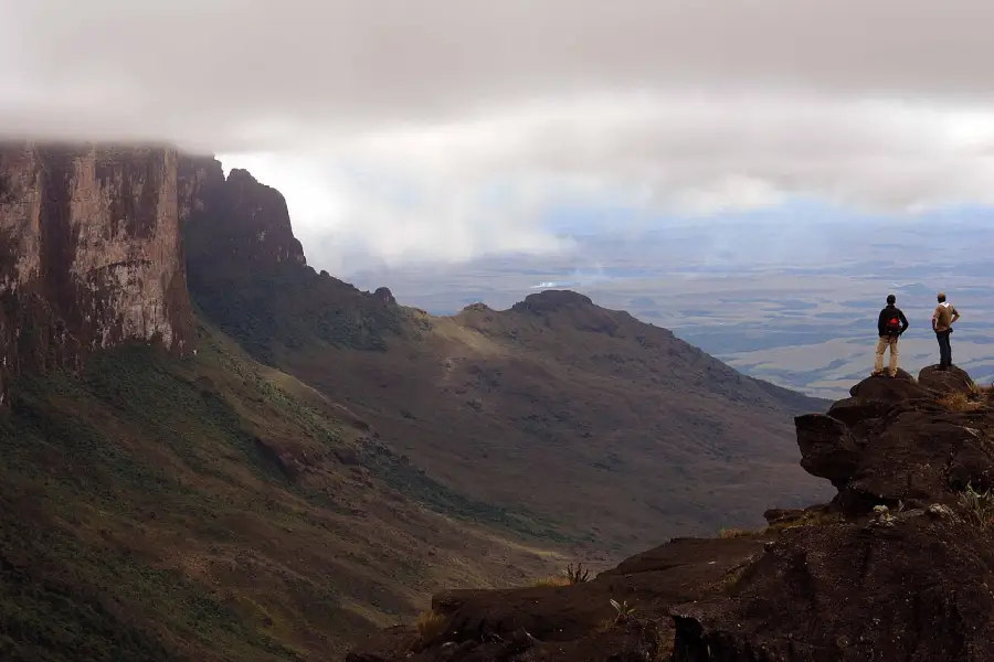 Monte Roraima, com planaltos impressionantes e paisagens naturais da Serra Pacaraima