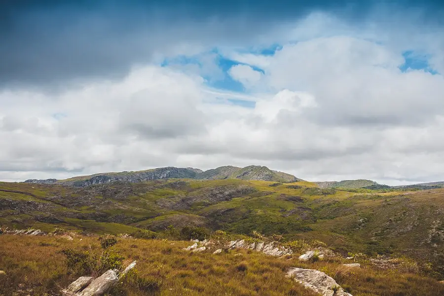 Parque Nacional da Serra do Cipó é um destino de ecoturismo em Minas Gerais, famoso por trilhas e cachoeiras