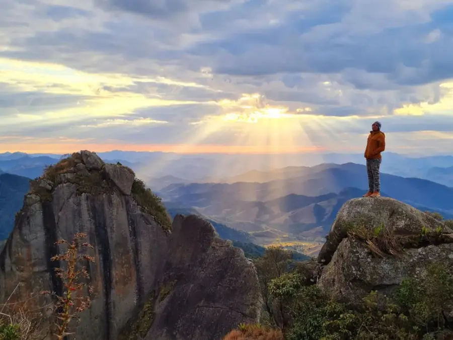 Trilha da Pedra Selada em Visconde de Mauá, um dos cenários naturais