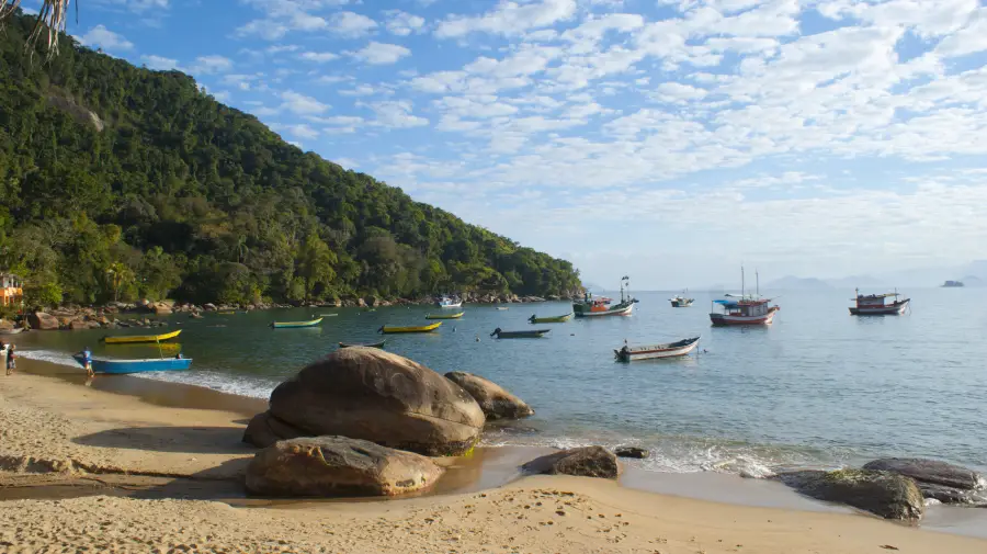 Vila de Picinguaba, Ubatuba: tradição caiçara e natureza preservada