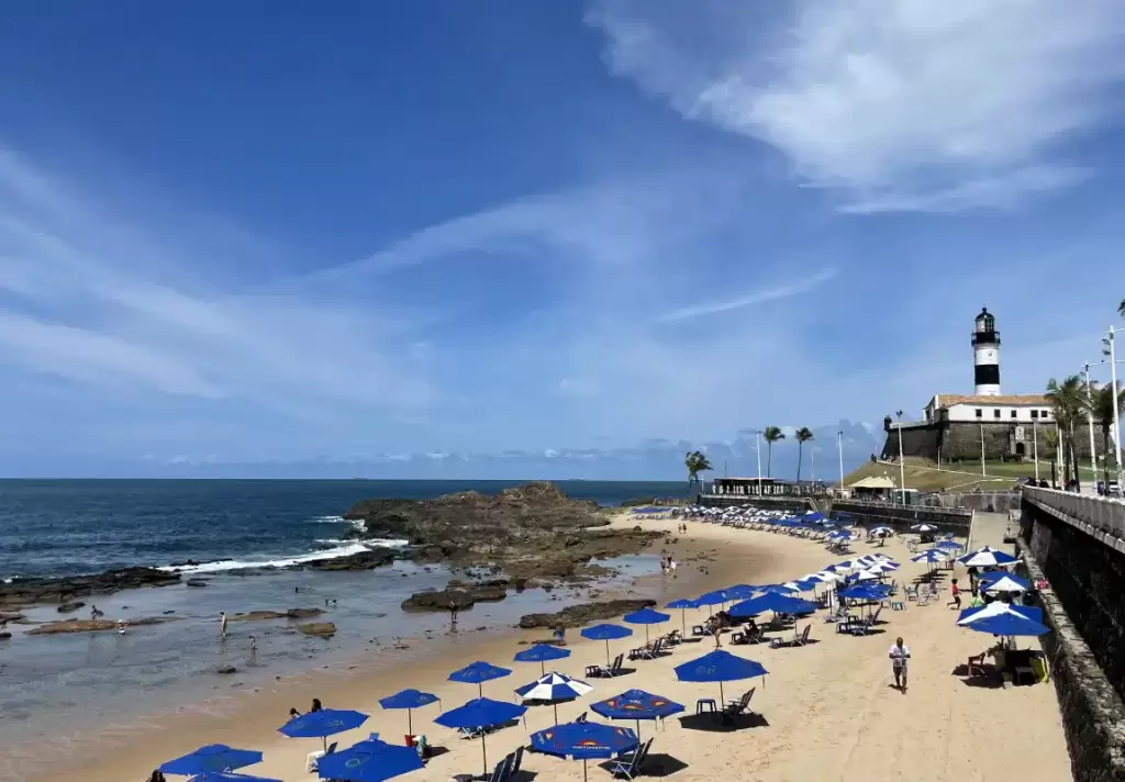 Vista da Praia do Farol da Barra - Salvador